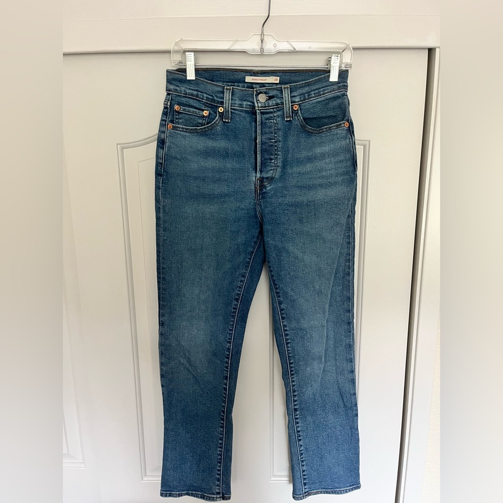 Levi's® Premium
WEDGIE STRAIGHT FIT WOMEN'S JEANS, W28,L28